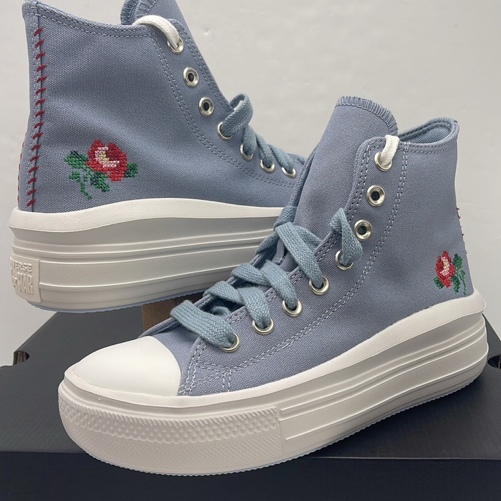 Converse WMNS High-Top Platform Sneakers A12571C
CTAS MOVE HI
WET STONE/WET STON - Picture 9 of 16